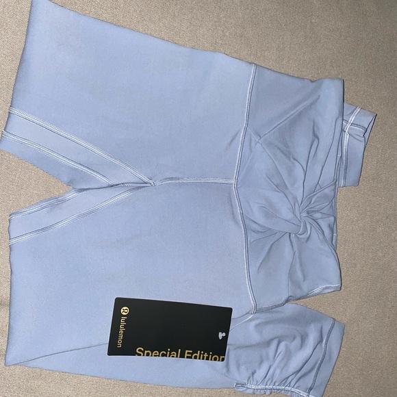 Lululemon Align - Picture 6 of 7